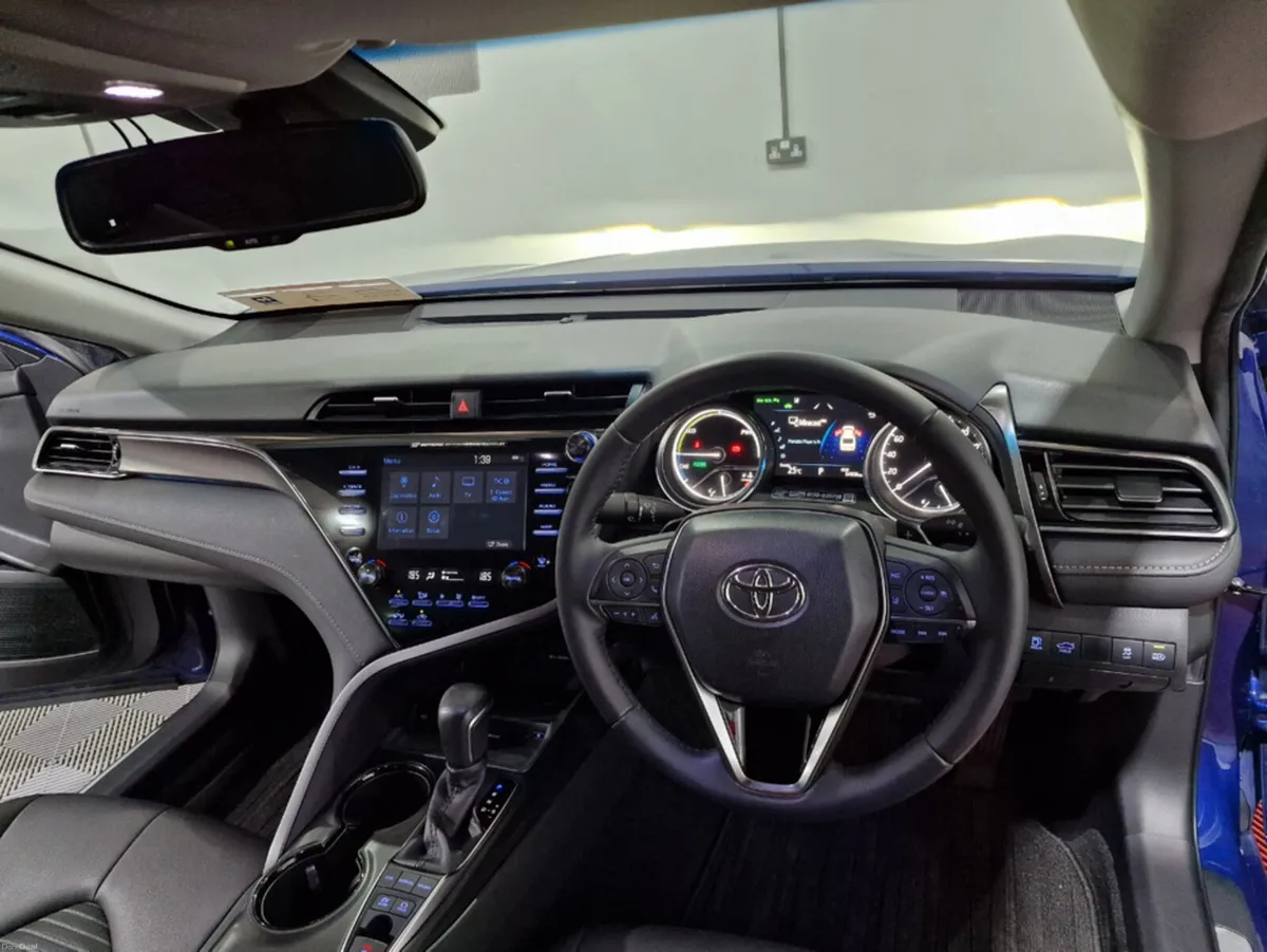 Toyota Camry 2.5 HYBRID WS AUTOMATIC **TOP SPEC / - Image 6