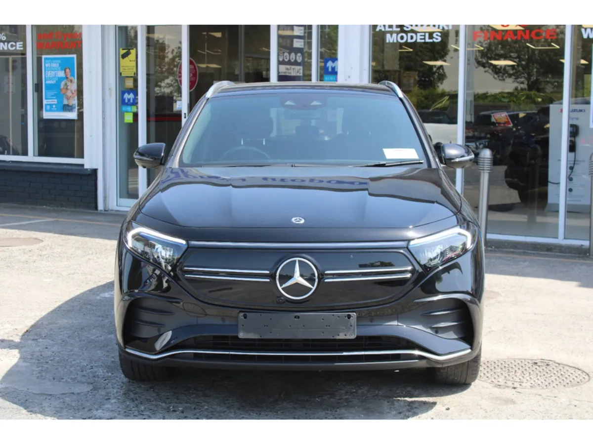 Mercedes-Benz EQA 250+ AMG LINE PREMIUM 250PLUS - Image 3