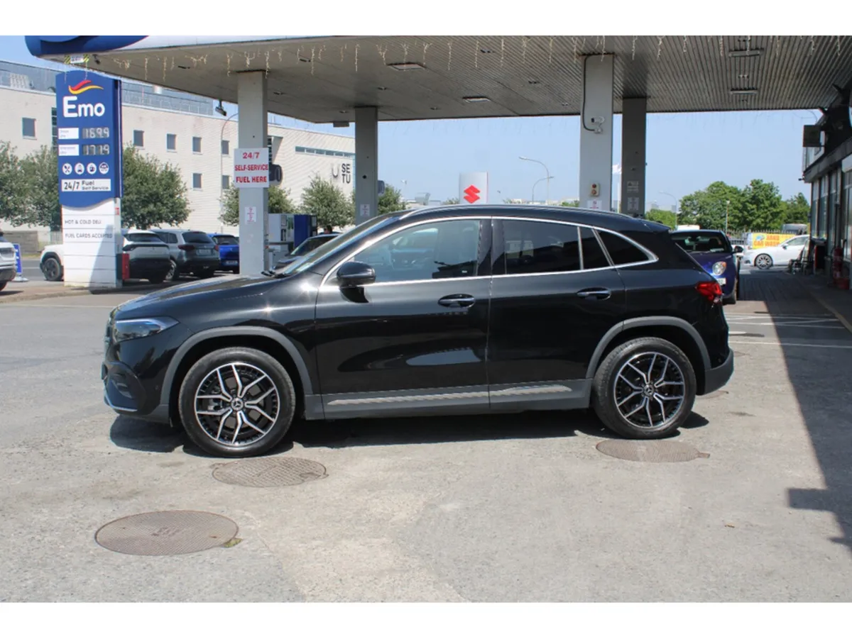 Mercedes-Benz EQA 250+ AMG LINE PREMIUM 250PLUS - Image 5