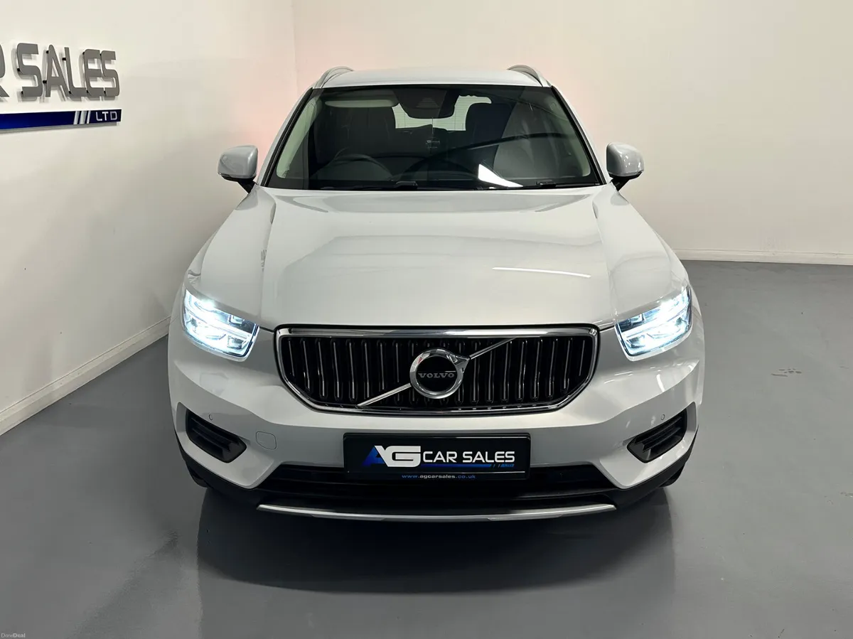 2022 Volvo XC40 1.5 T5 Recharge Inscription - Image 3