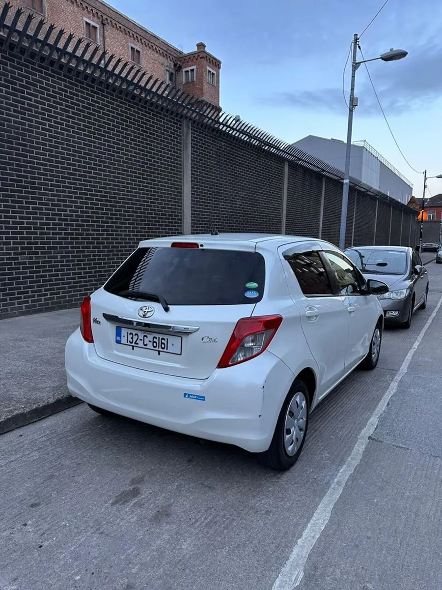 Toyota Vitz (Yaris) Automatic - Image 3