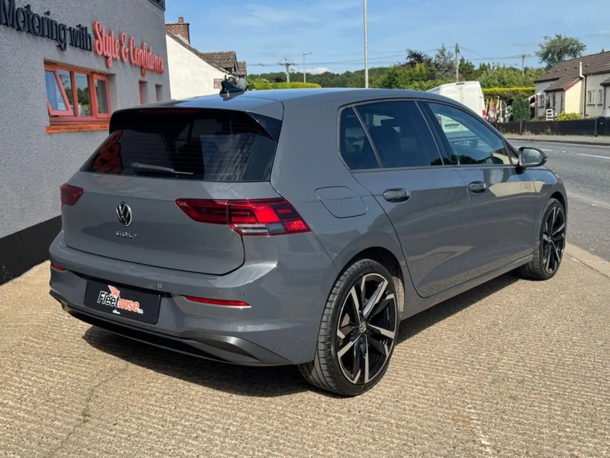 2.0 TDI Life Hatchback 5dr Diesel DSG Euro 6 (s/s) - Image 4