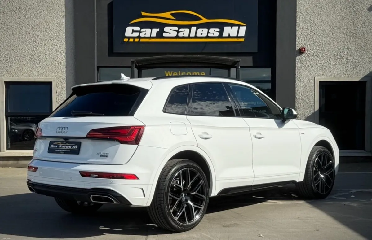 2.0 TDI 40 S line SUV 5dr Diesel S Tronic quattro - Image 4