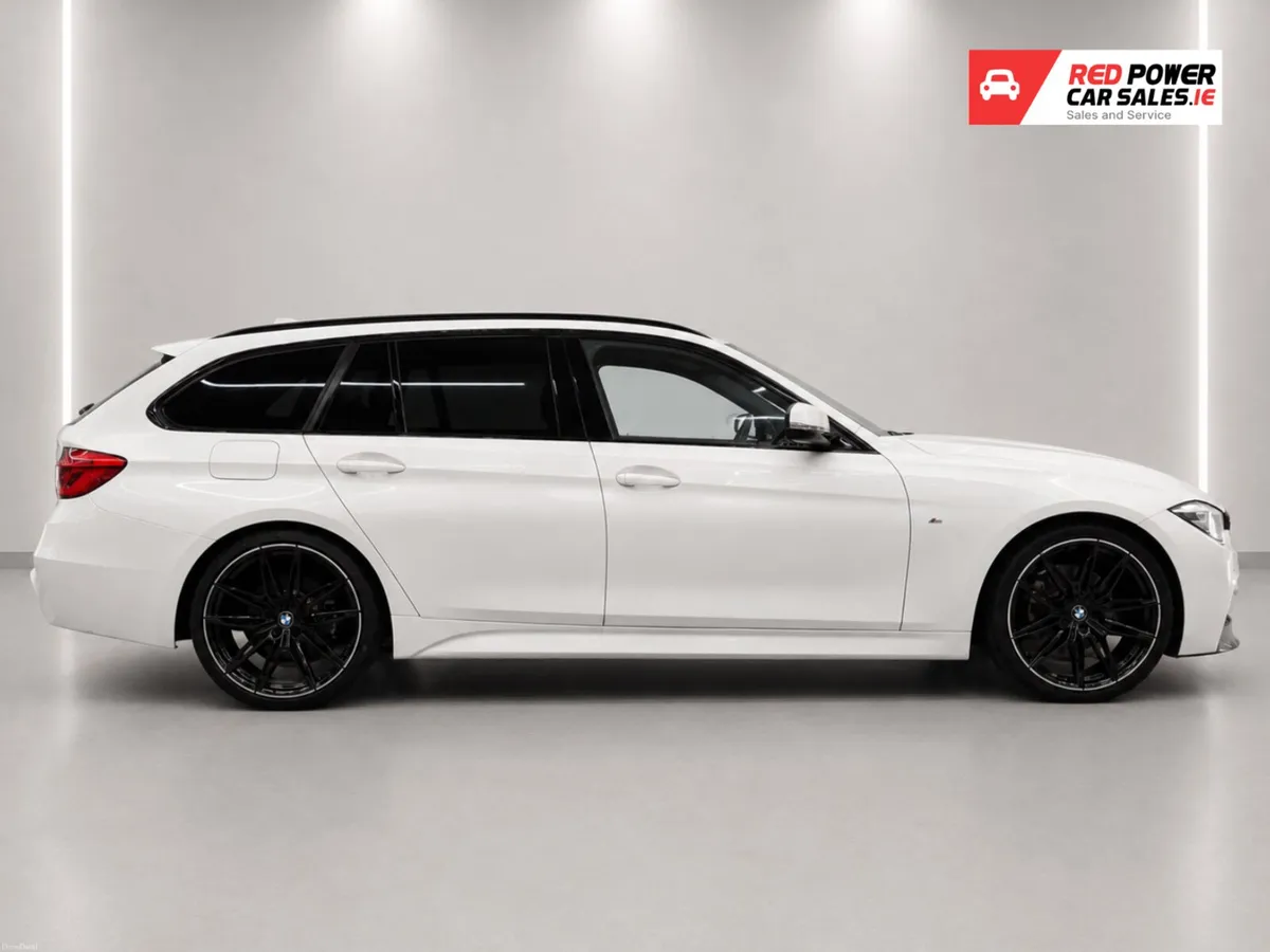2017 BMW 320D M-SPORT TOURING 2.0 DIESEL - Image 4