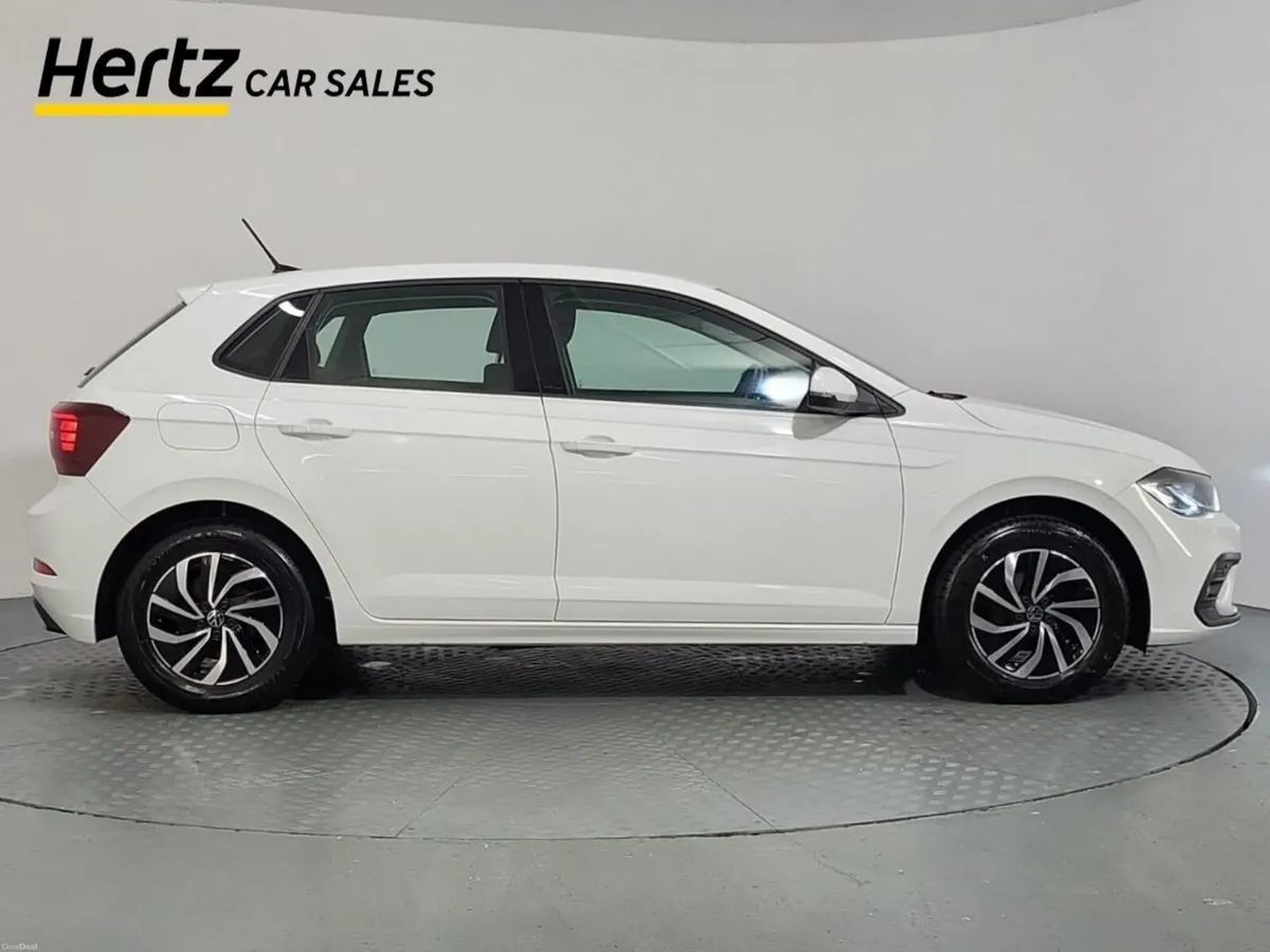 Volkswagen Polo Life Petrol Manual - Image 4