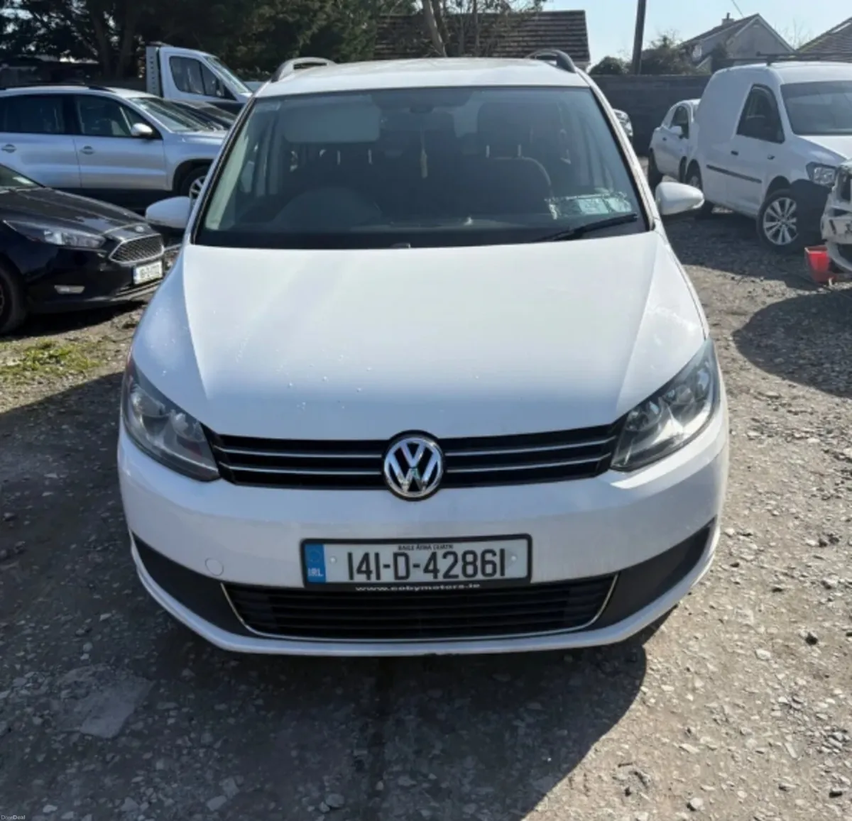 2014 Vw Touran 1.4 Automatic - Image 3