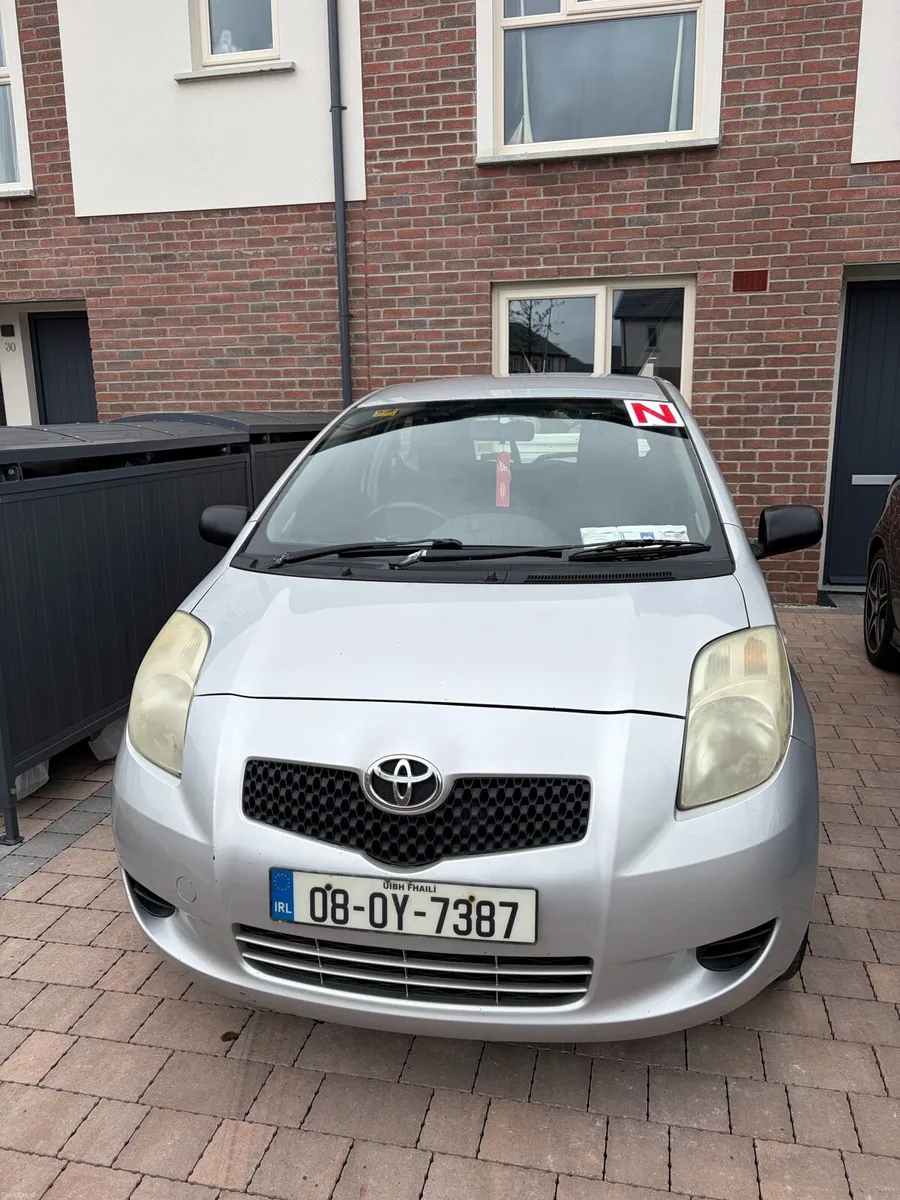 2008 Toyota Yaris - Image 1