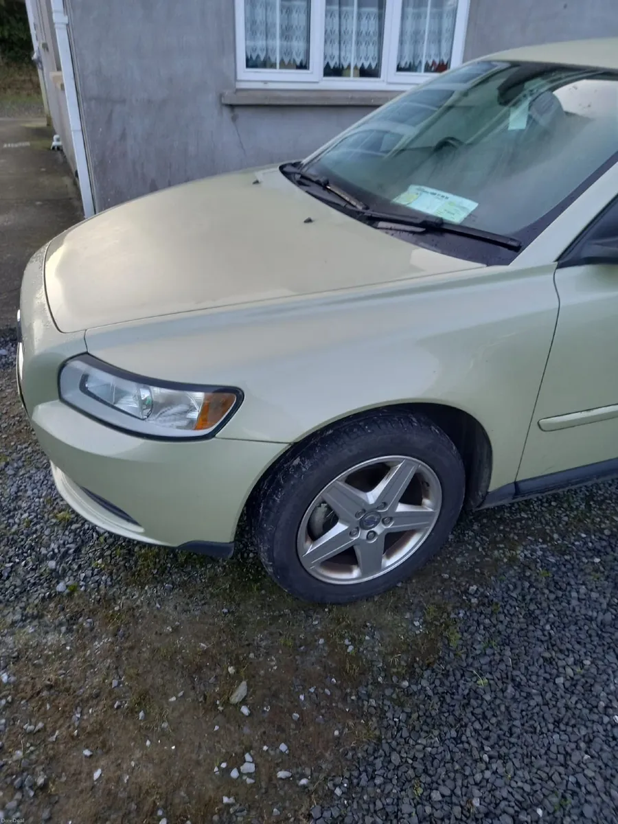 Volvo S40 2007 - Image 2