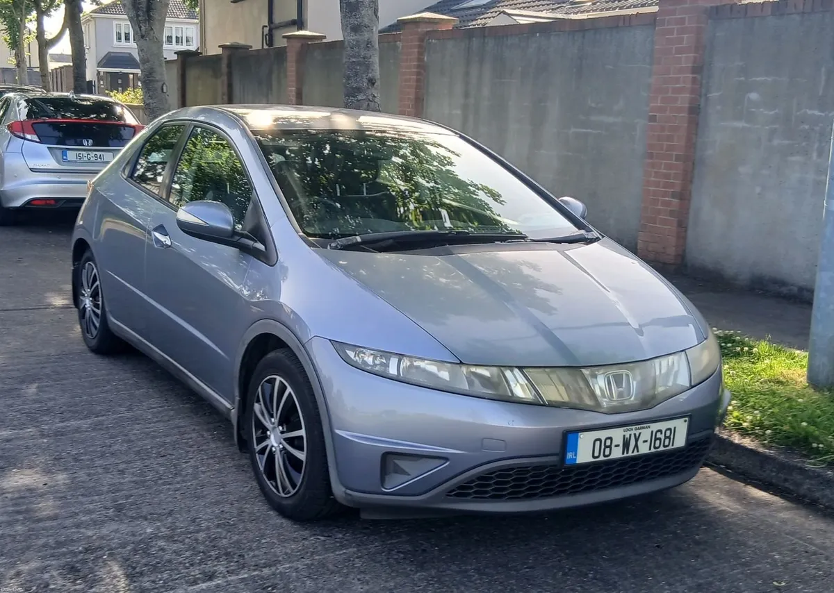 Honda Civic 2008 - Image 1