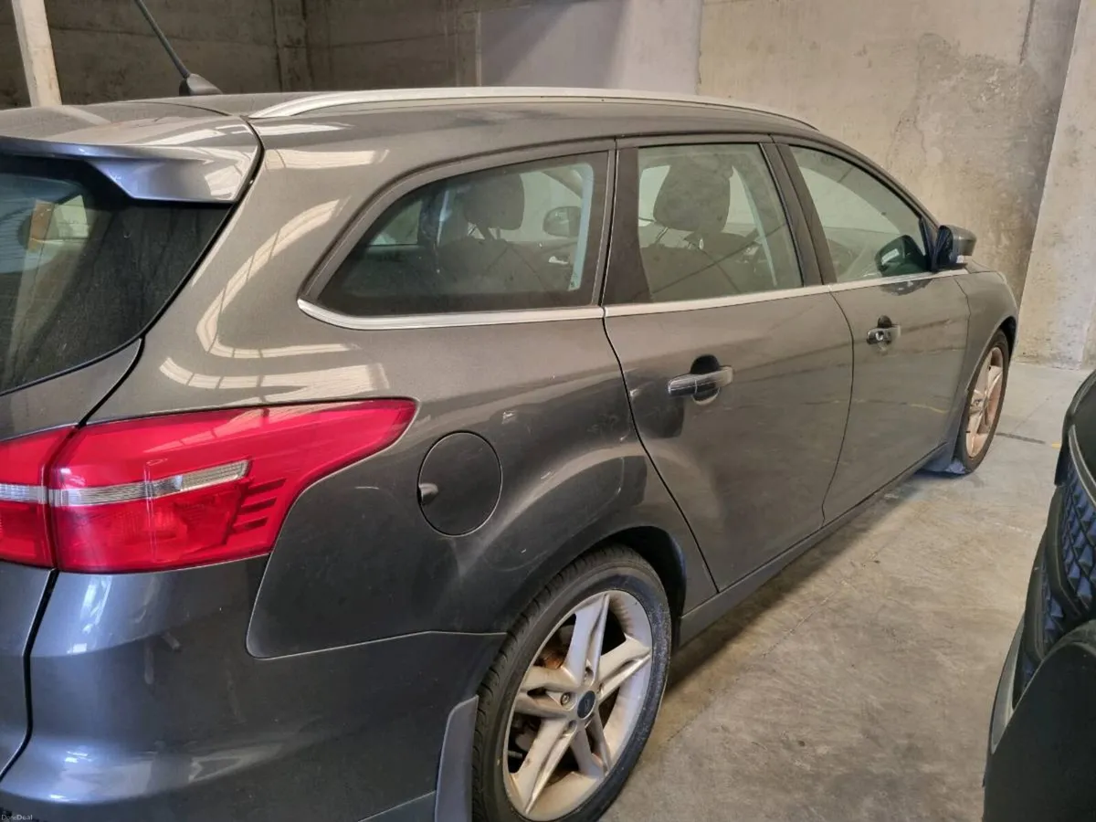 181D Ford Focus 1.0 Petrol - Image 3