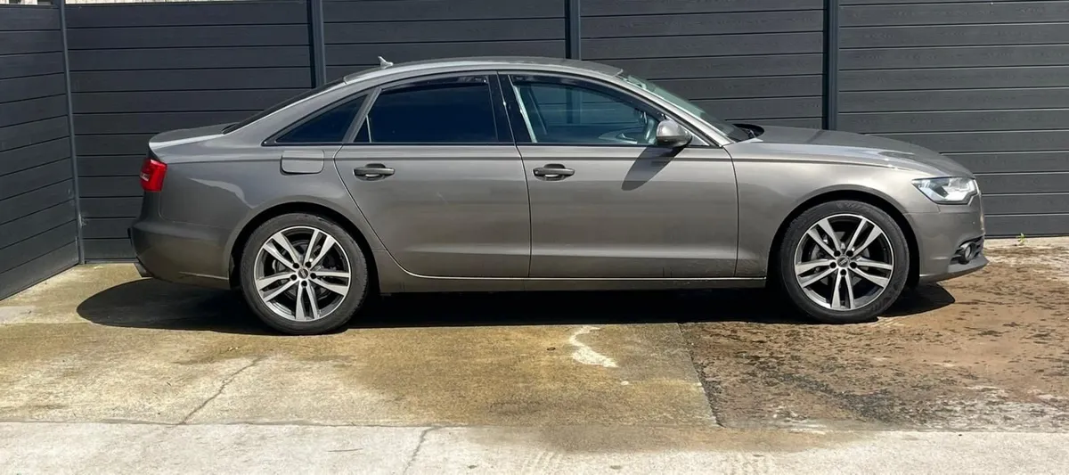 Audi A6 2014 - Image 4