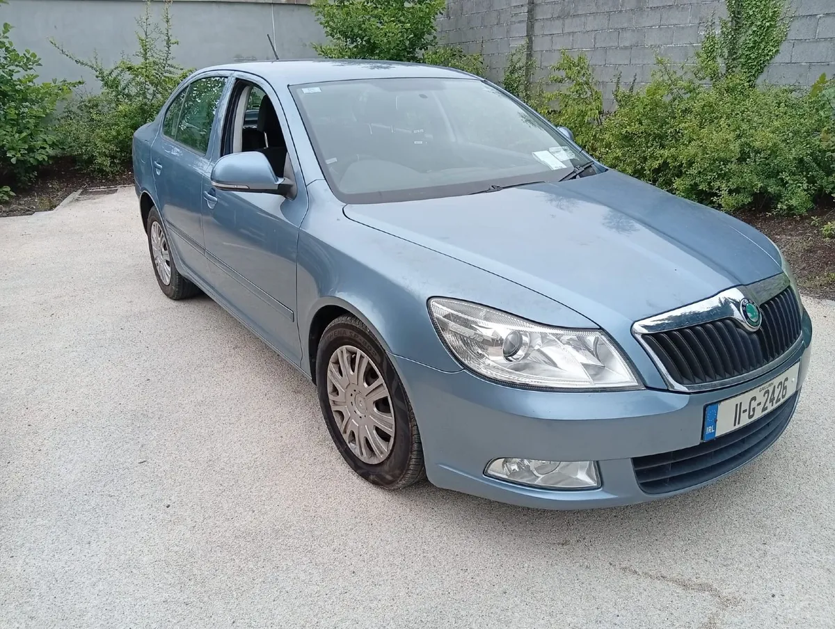 Skoda Octavia 2011 nct and tax diesel - Image 3