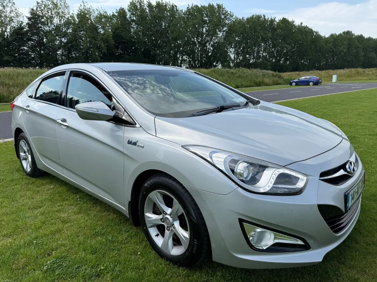 1.7 DIESEL EXEC MODEL NCT 08/27 - Image 1
