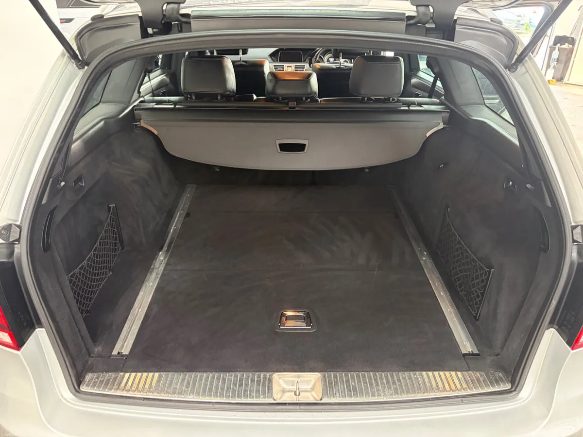 Mercedes-Benz E-Class 2015. HYBRID DIESEL SPORT - Image 6