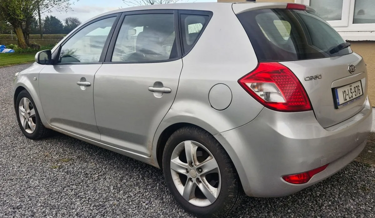 Kia Ceed 2012 - Image 5