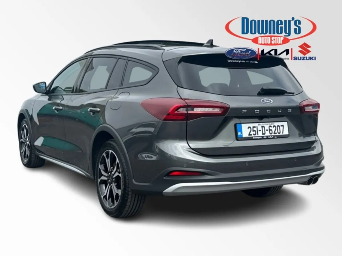 Ford Focus VIGNALE 1.0 PETROL ESTATE - Image 3