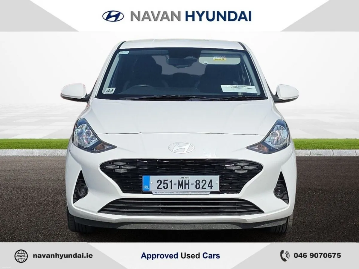 Hyundai i10 Deluxe Plus - Image 3