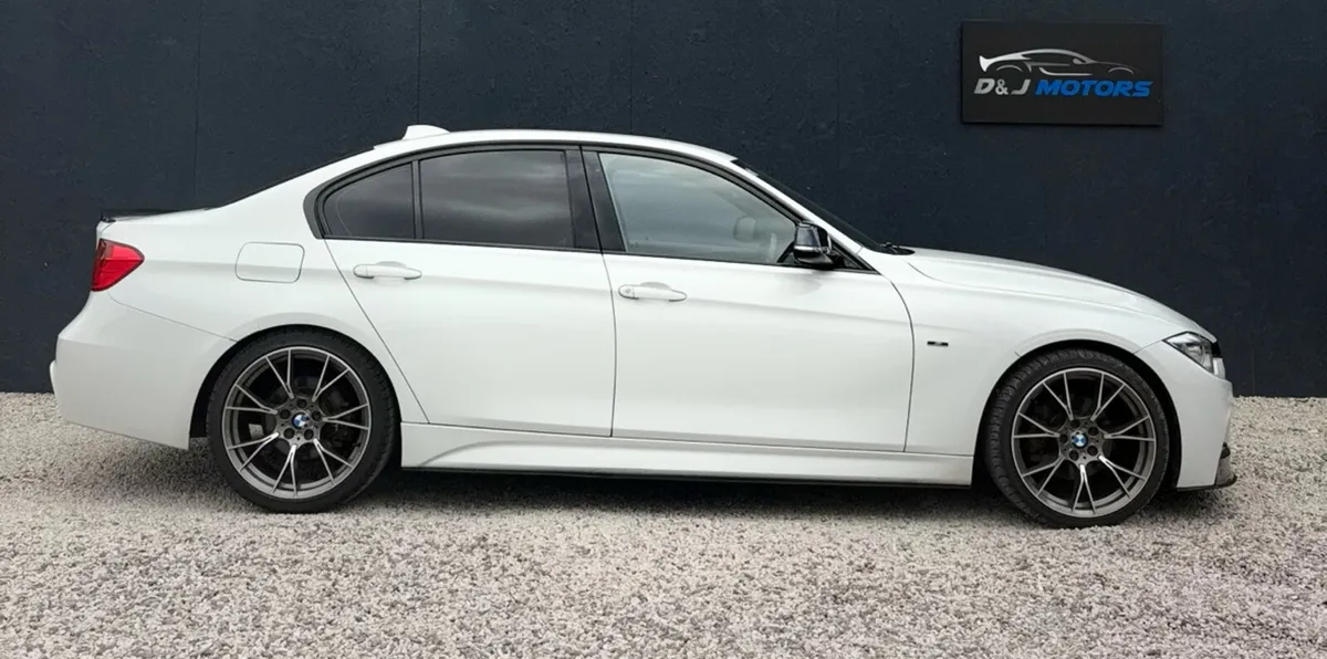 BMW 320D M Sport Automatic 2013 - Image 4