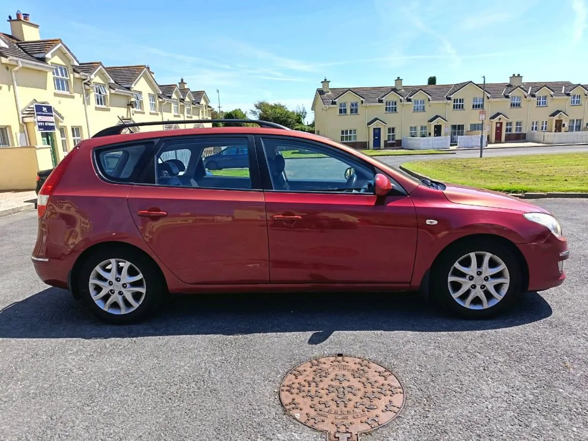 Car - Image 1