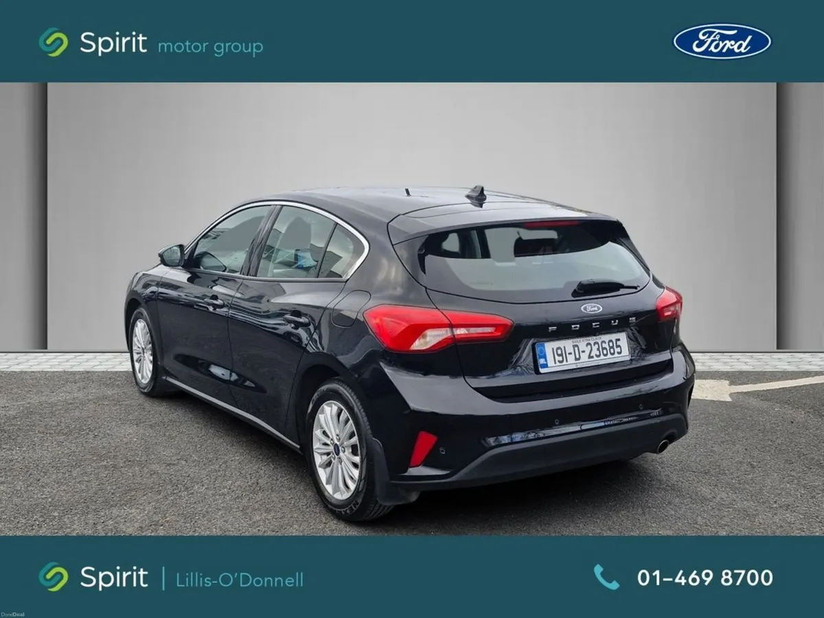 Ford Focus 1.0 Ecoboost 125PS Titanium - Image 2