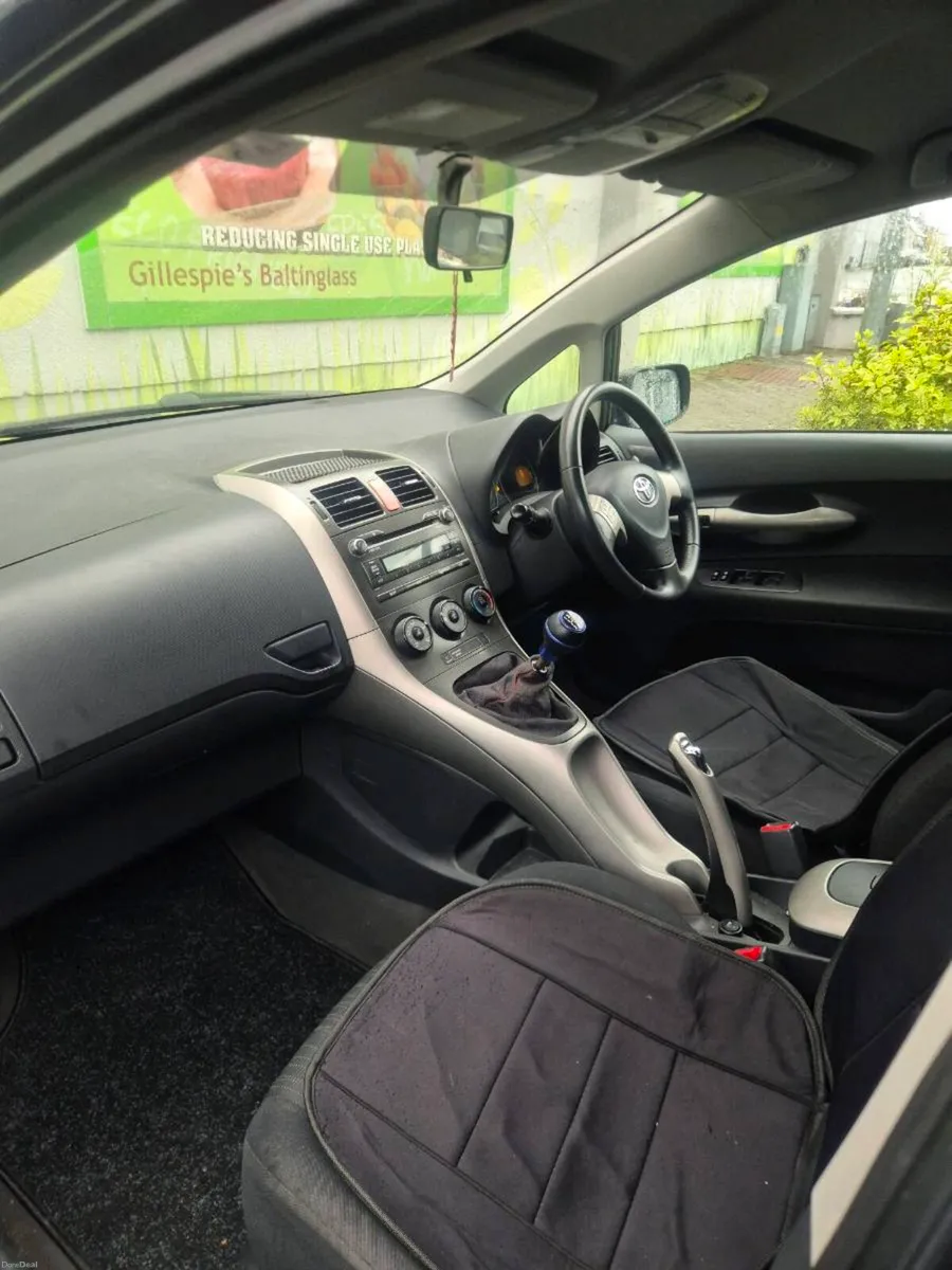Toyota Auris - Image 3