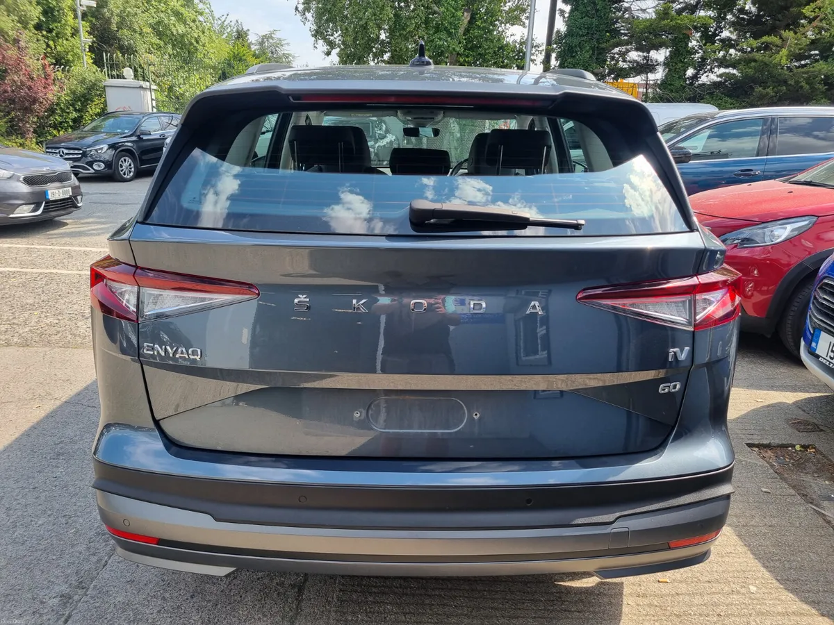 2022 SKODA ENYAQ 60 IV 62kwh AUTOMATIC FULLY ELECT - Image 5