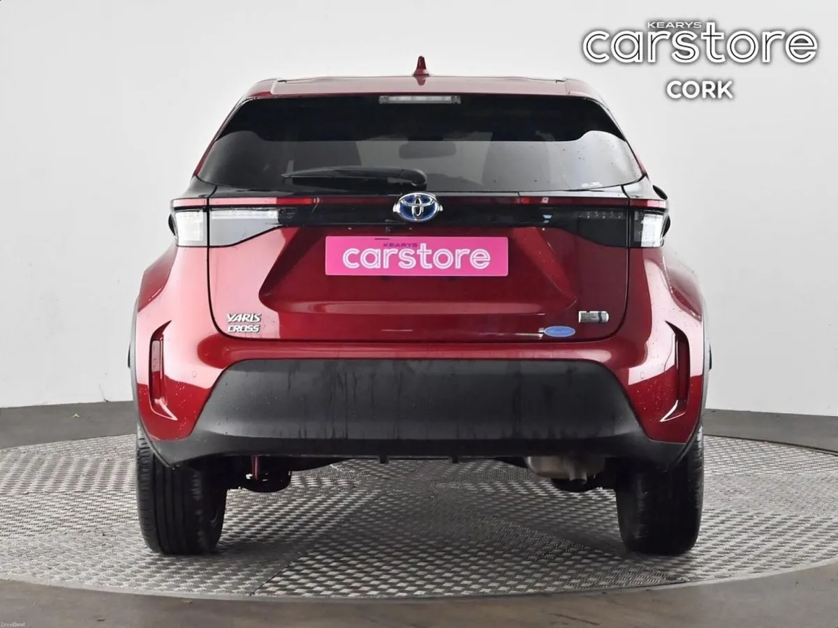 Toyota Yaris Cross 1.5 Hybrid 5Dr Auto - Image 4