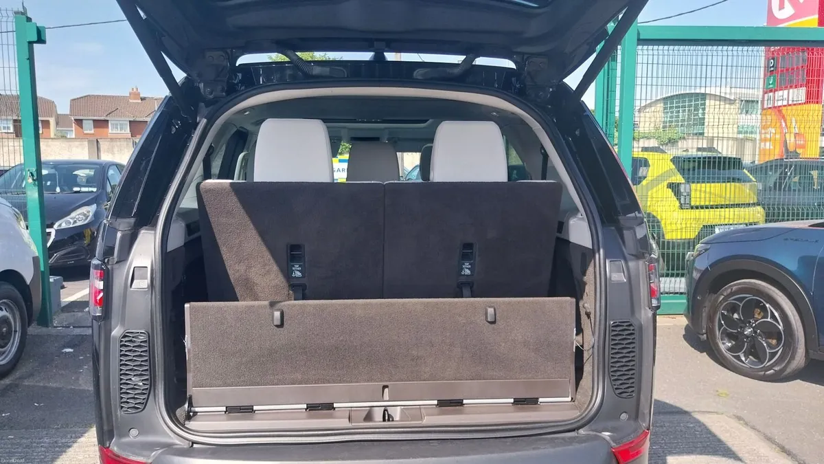 Land Rover Discovery 2017 3.0 litre Hse 7 Seats - Image 4