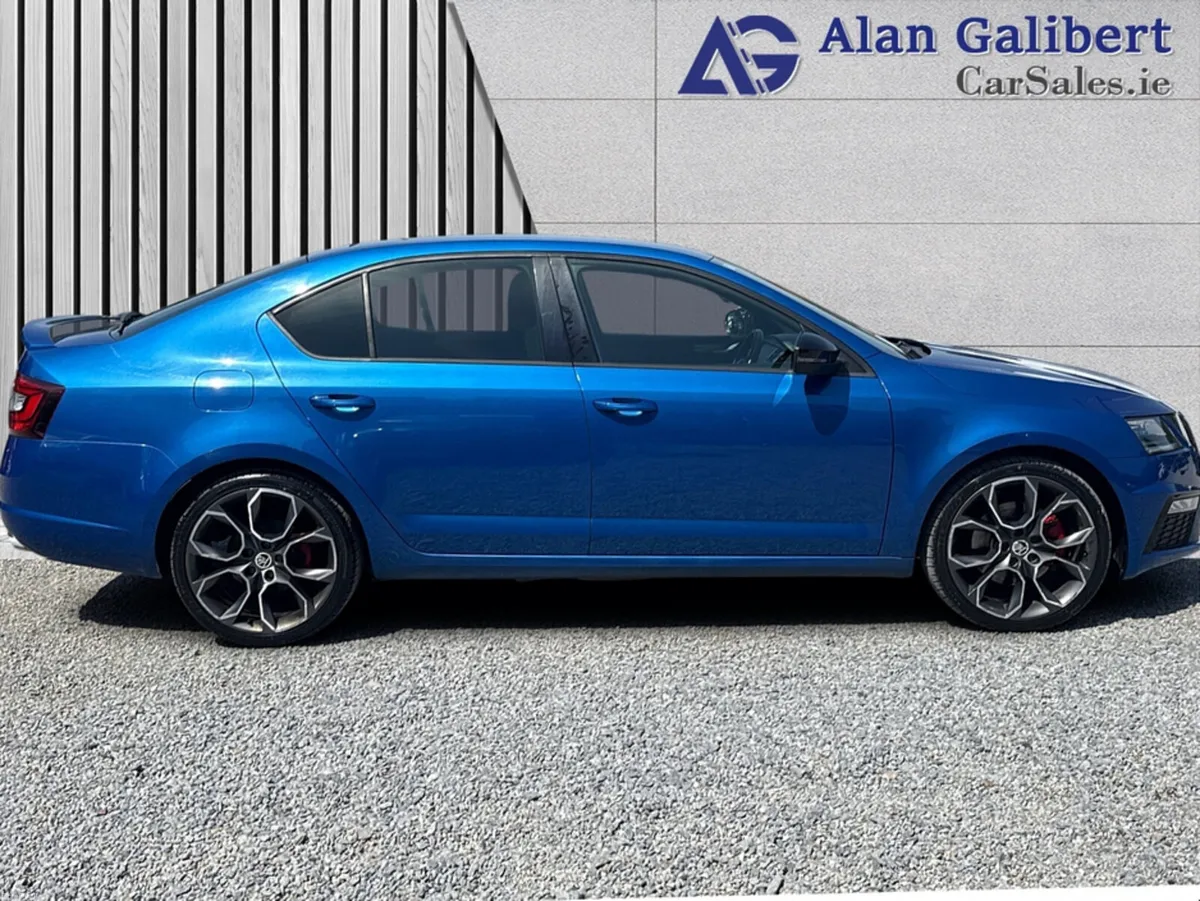 Skoda Octavia VRS 2.0 TDI 184BHP - Image 3