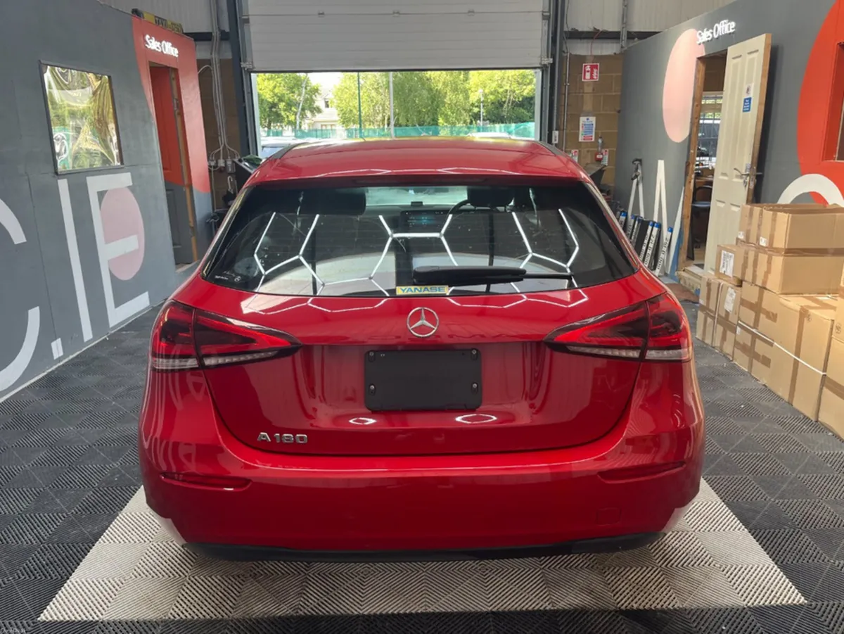Mercedes-Benz A-Class 2019 MERCEDES-BENZ A180 RADA - Image 3