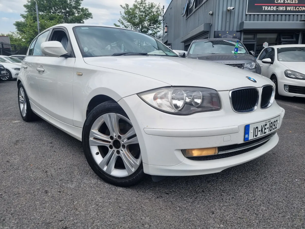 BMW 1-Series 2010 - Image 2