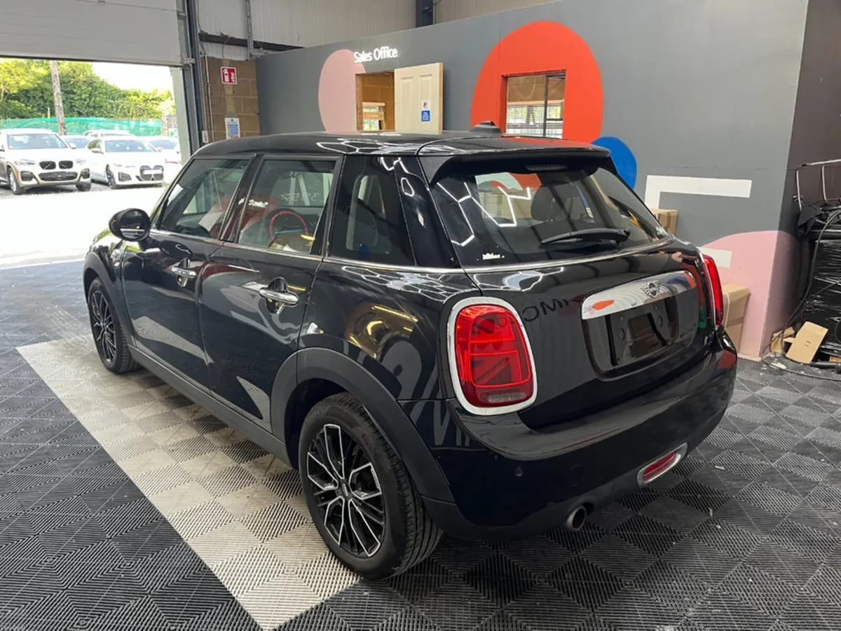 Mini Cooper 2019 MINI COOPER 1.5 AUTOMATIC / CRUIS - Image 4