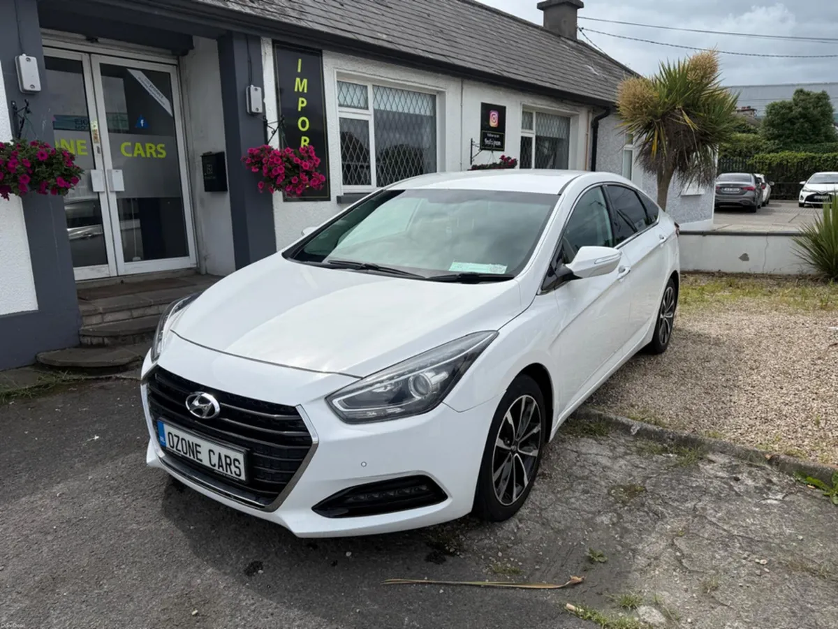 Hyundai i40 1.7 CRDI SE NAV BUS 141PS - Image 3