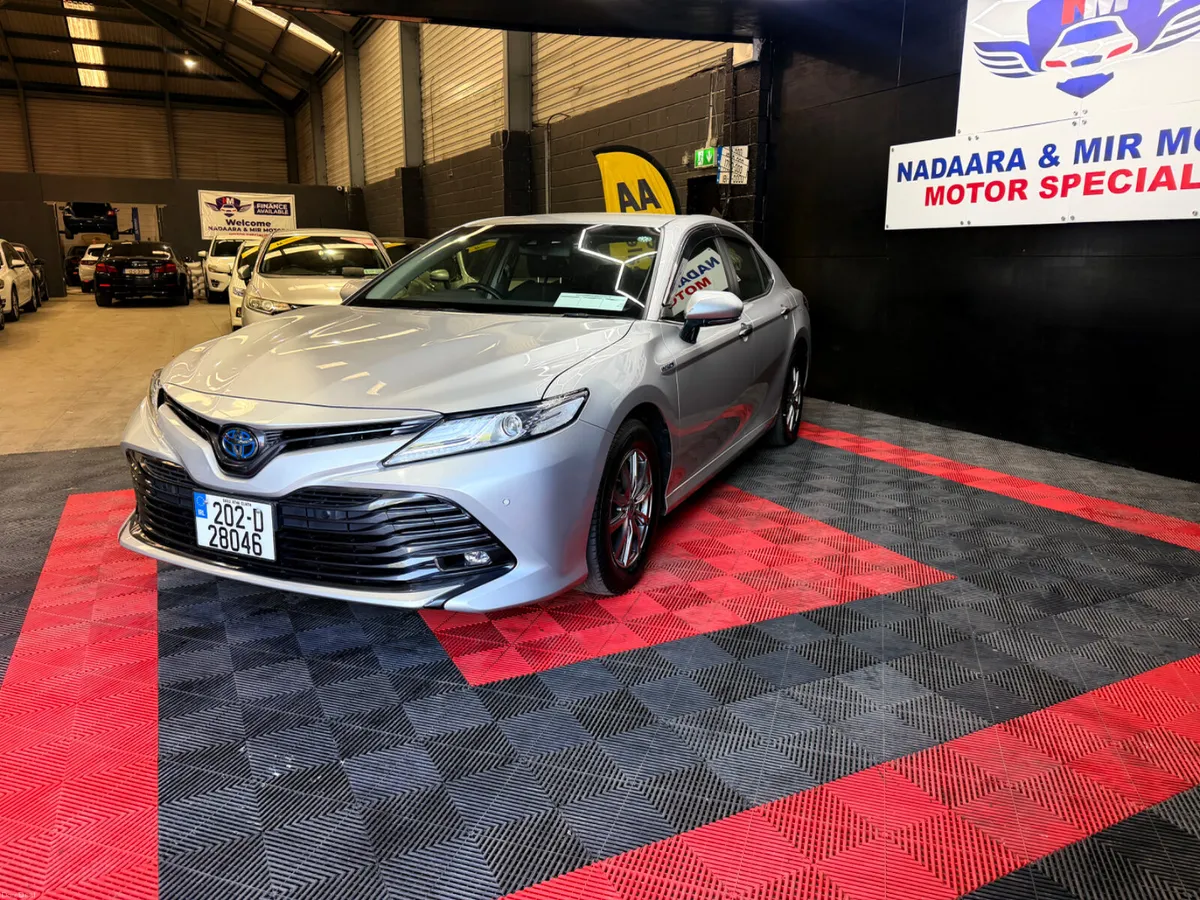 Toyota Camry 2020 - Image 3