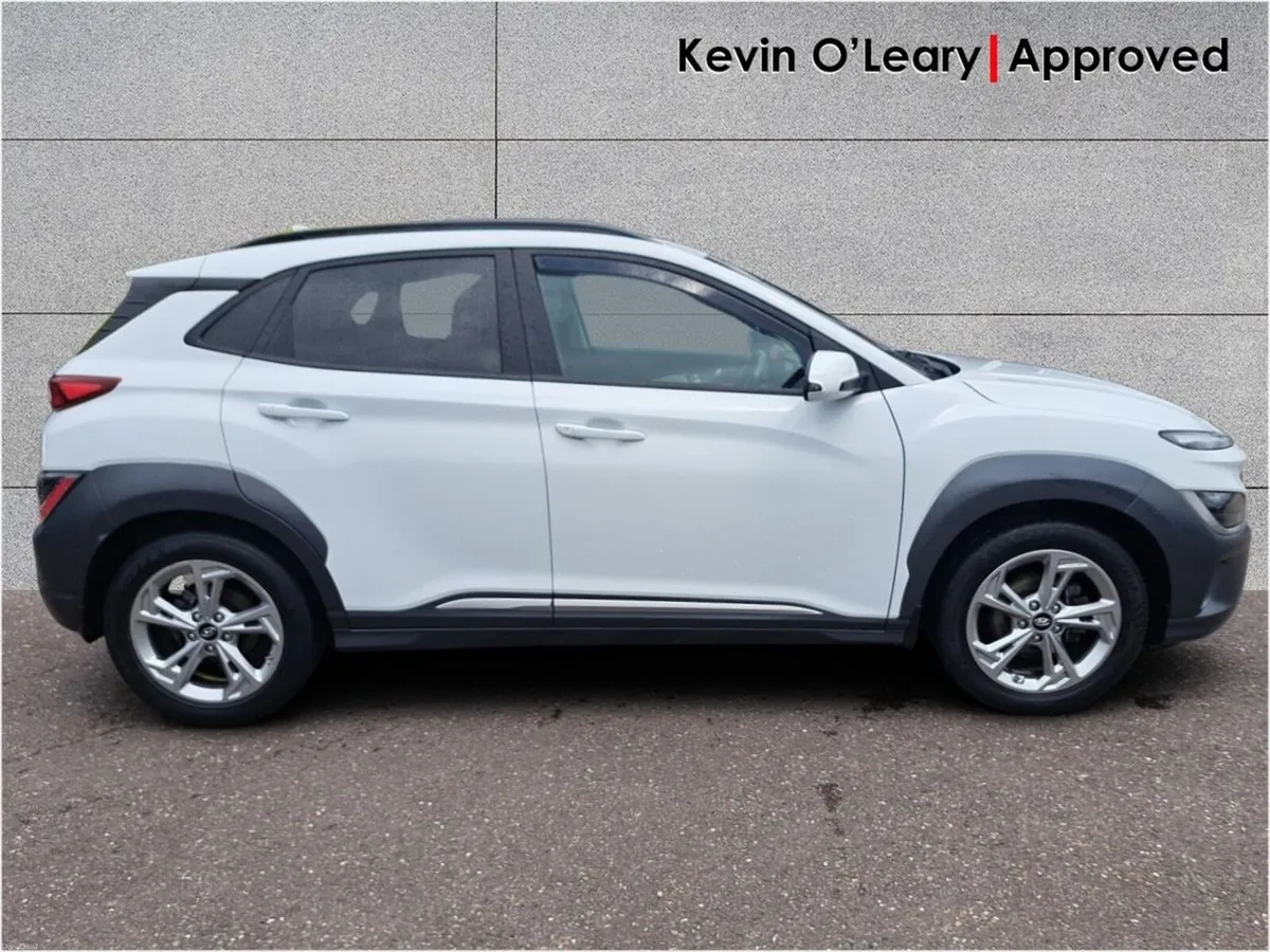 Hyundai KONA 1.0 T-GDi Executive Plus - Image 6