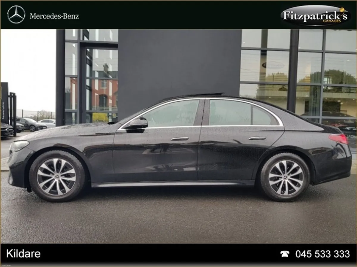 Mercedes-Benz E-Class E 220d * Pan-Roof * - Image 5