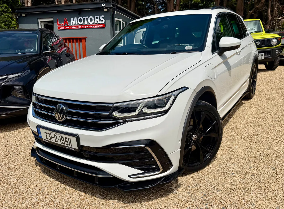 2023 Volkswagen Tiguan R-Line 1.4tsi Phev - Image 1