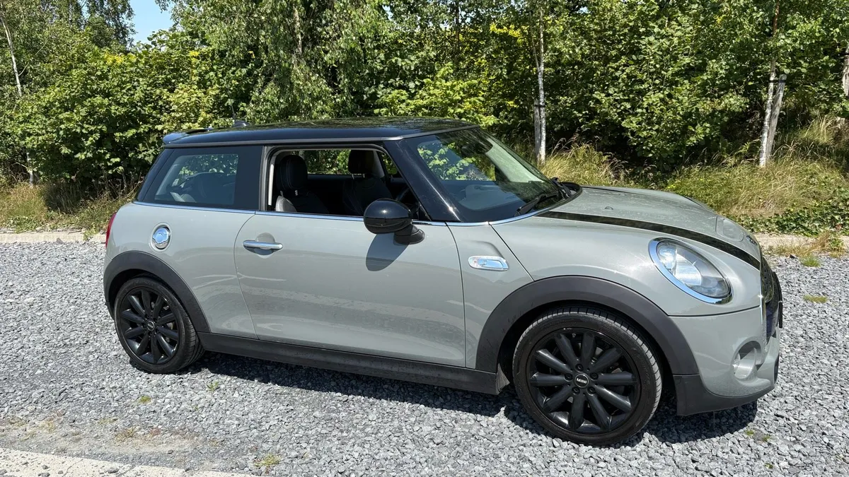 Mini Cooper S - Image 1