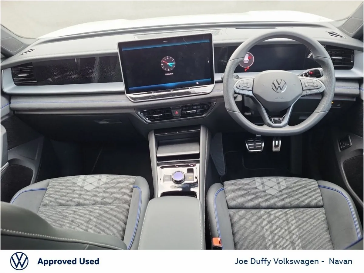 Volkswagen Tayron RL75 1.5 PHEV 204HP - Image 2