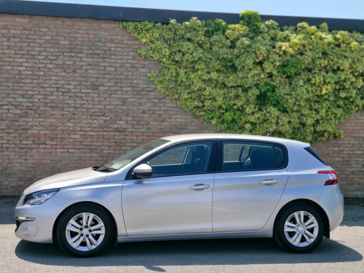 Peugeot 308 ACTIVE 1.6 HDI FINANCE AVAILABLE - Image 4