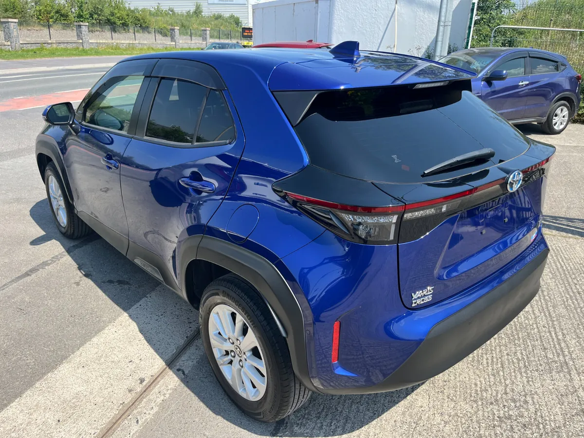 TOYOTA YARIS CROSS 2021, 1.5 HYBRID AUTO LOW KMS - Image 5