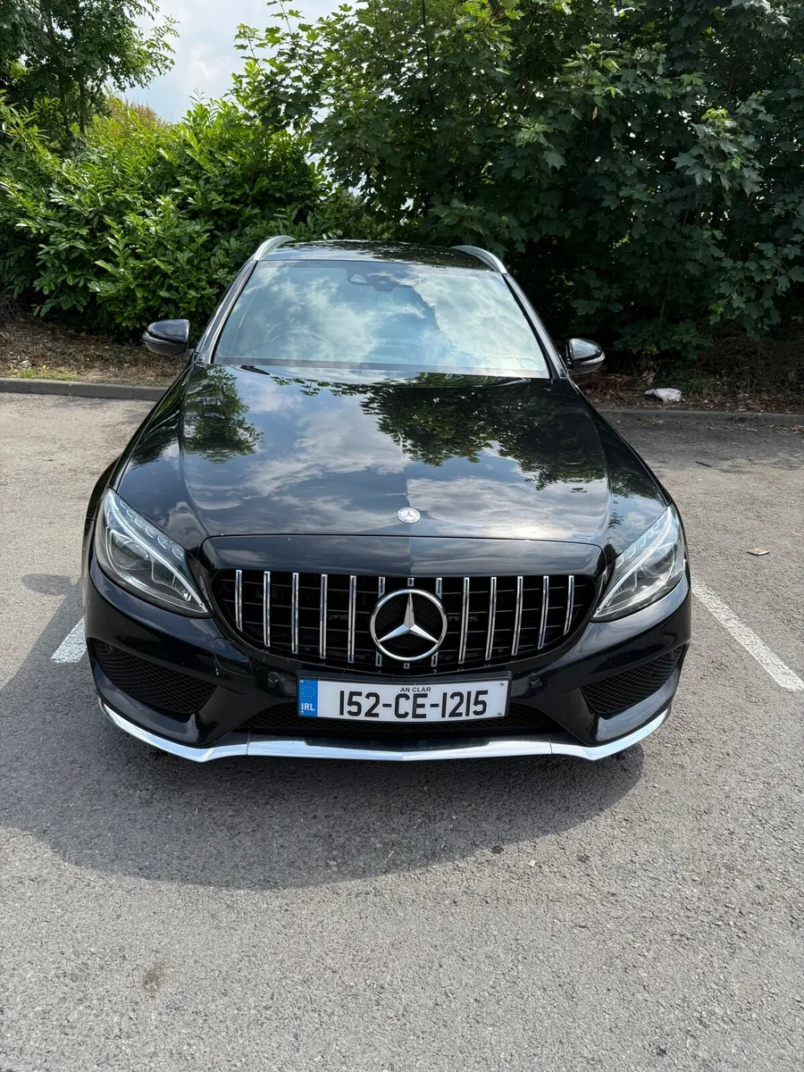 Mercedes Benz C Class AMG Line C220d - Image 3