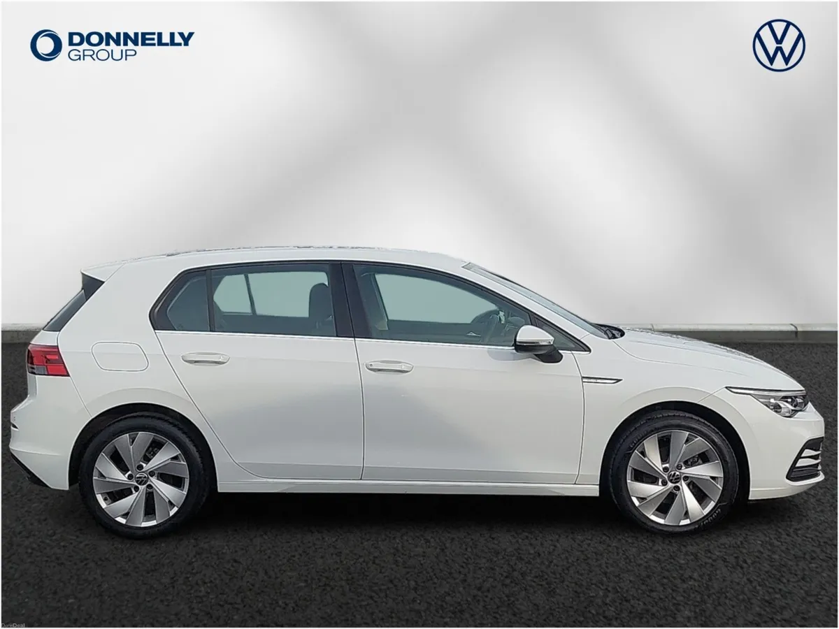 Volkswagen Golf Diesel Hatchback Style - Image 4