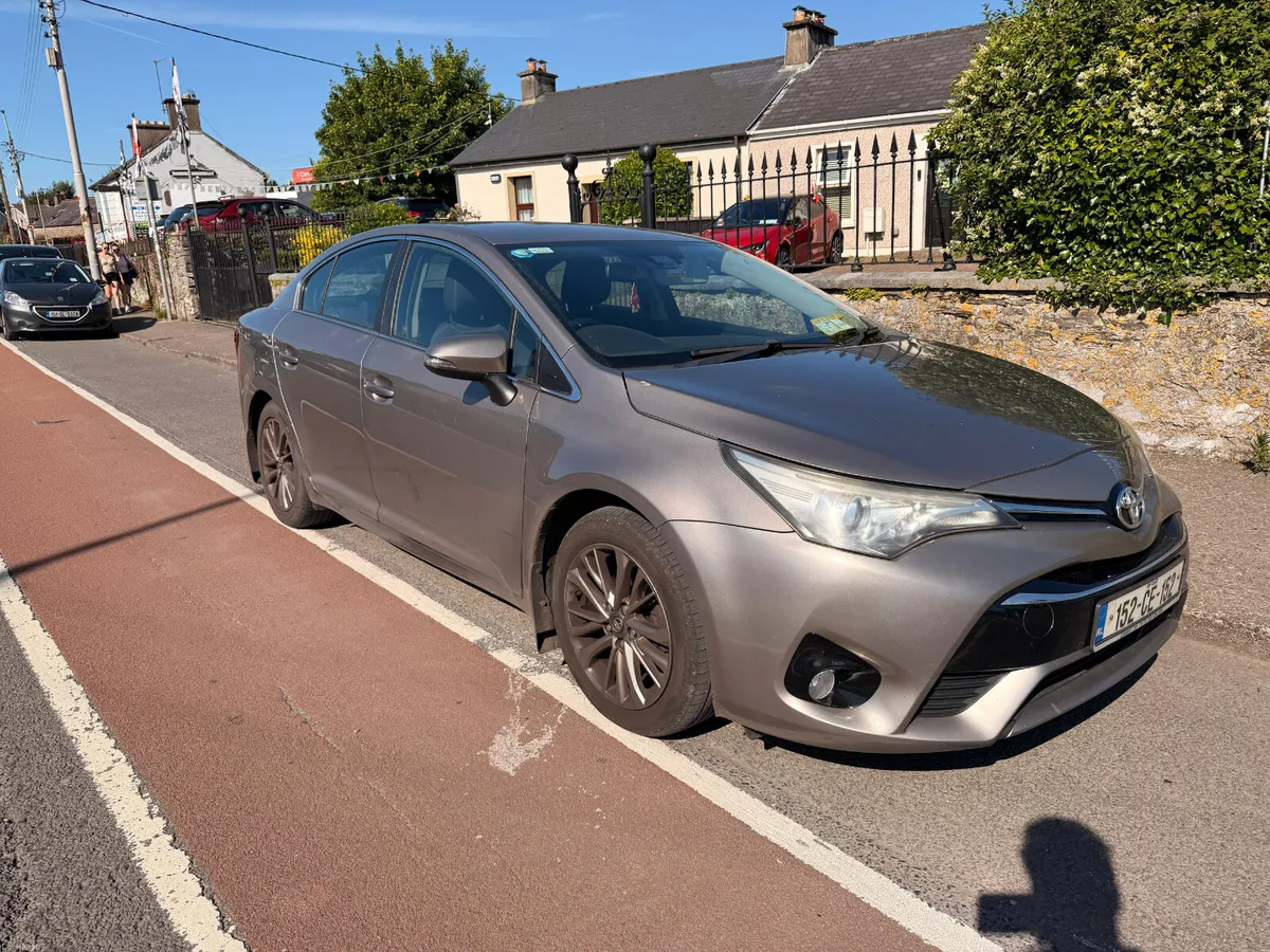 2015 Toyota Avensis 1.6 Diesel Luna Saloon - Image 1