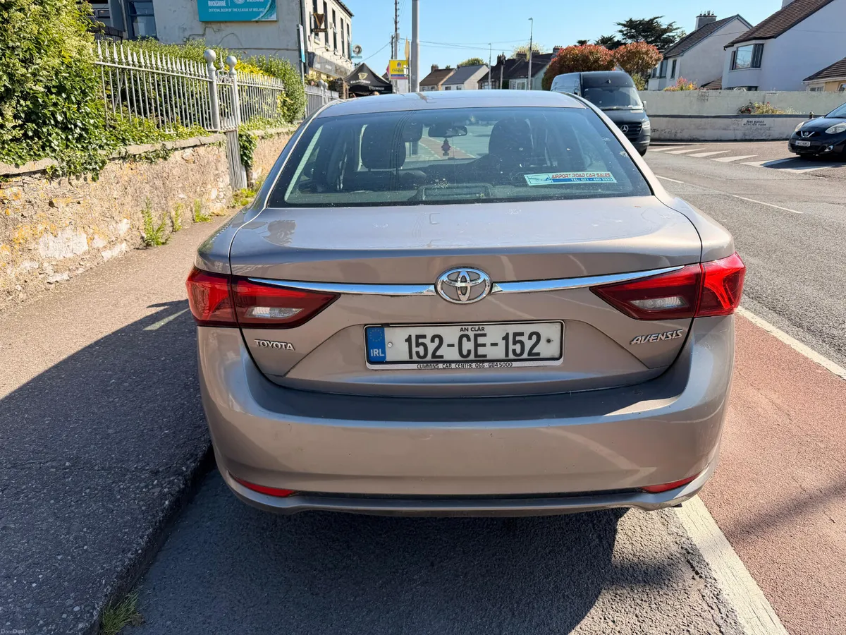 2015 Toyota Avensis 1.6 Diesel Luna Saloon - Image 3