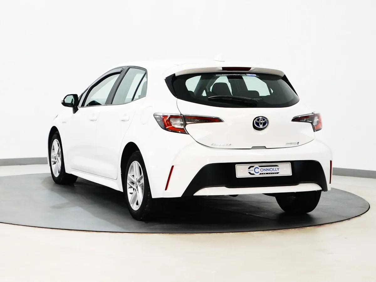 *106* 2022 Toyota Corolla 1.8 vvti icon - Image 6