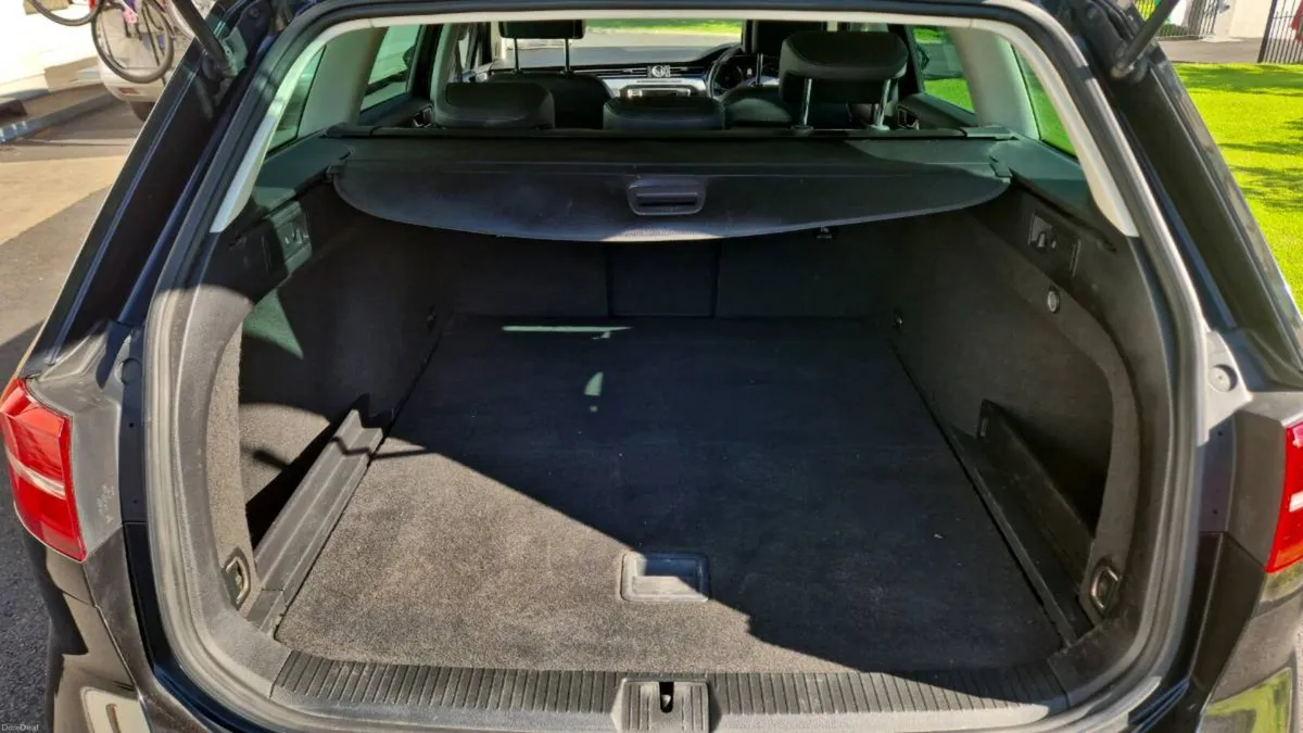 VW Passat Hline 1.6 TDI - Image 4