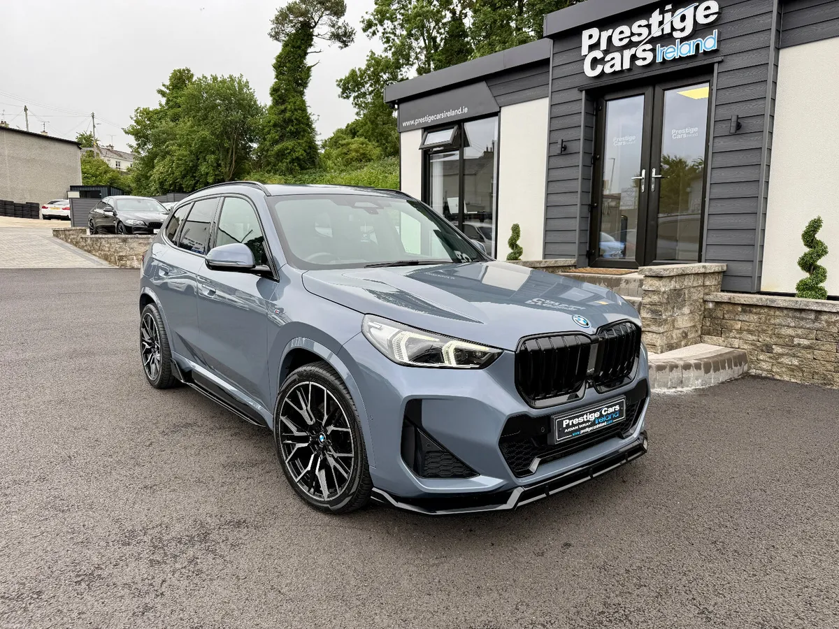 231 BMW X1 25E M SPORT AUTO NEW MODEL,BODY KIT,FSH - Image 4