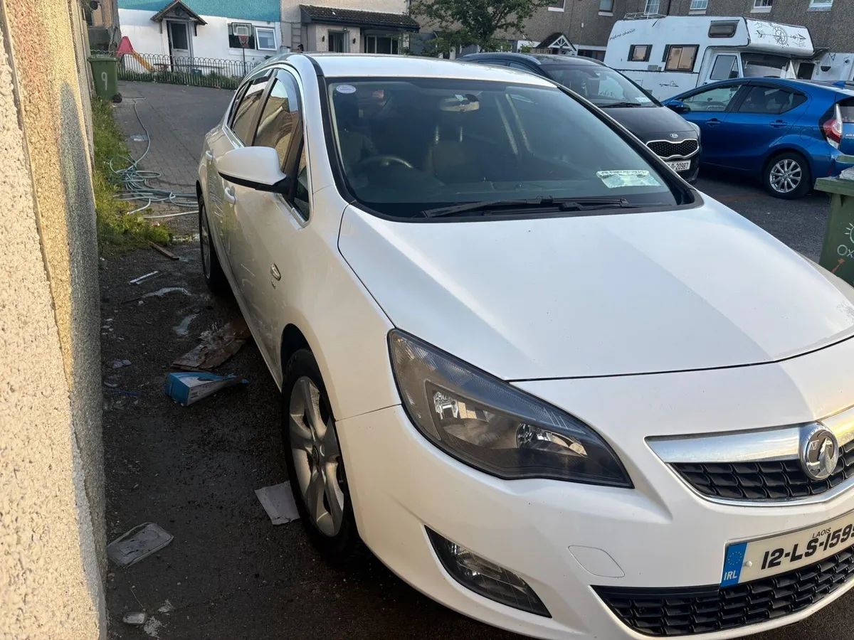 2012 Opel Vauxhall Astra SRI diesel - Image 3