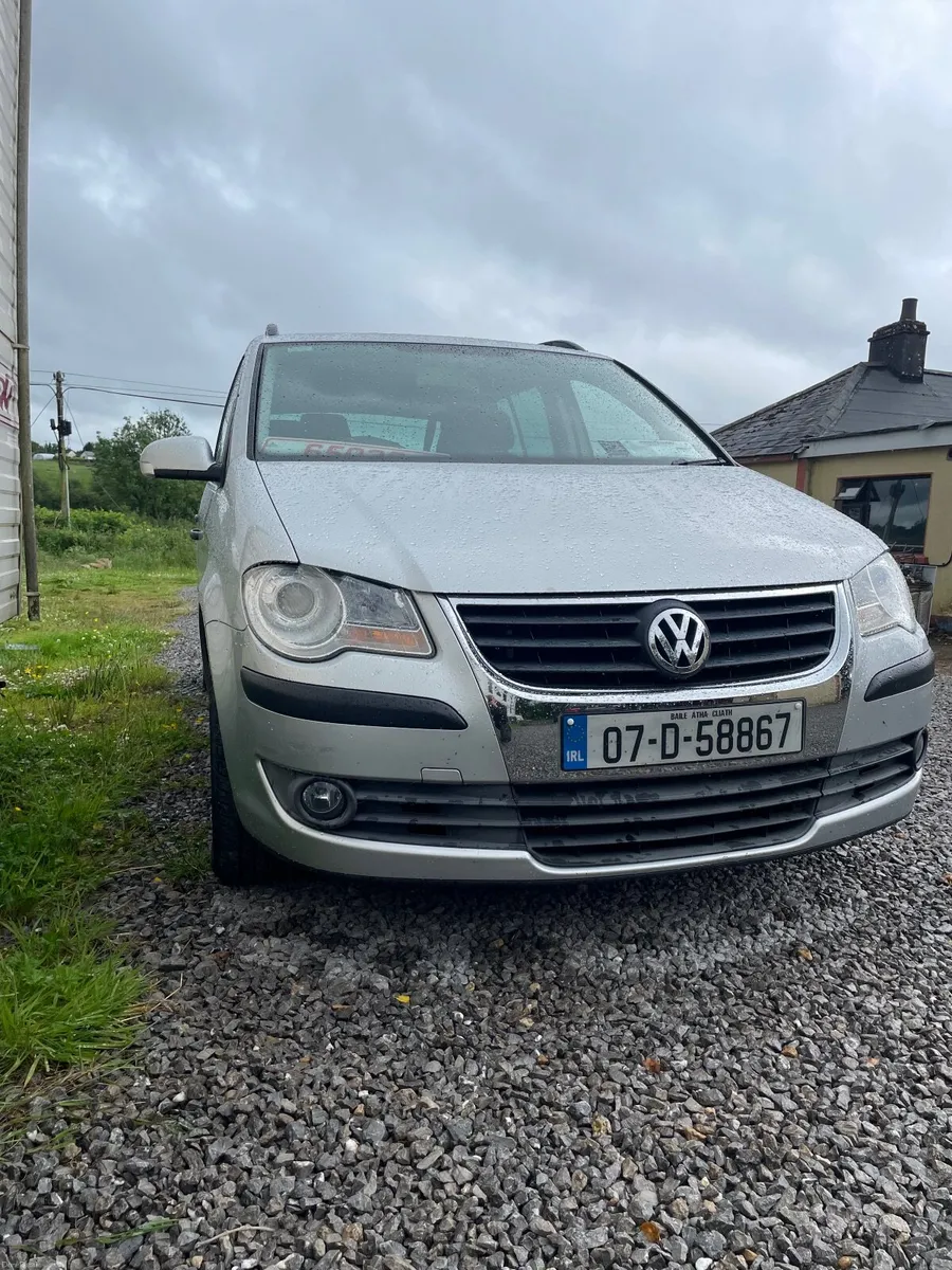 Volkswagen Touran 2007 1.9tdi - Image 2